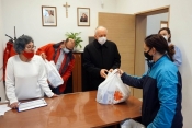Požeška biskupija na Badnjak otvorila Caritasovu riznicu dobrote