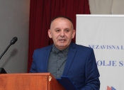 Kandidat za župana Željko Kalić poslao je priopćenje vezano za današnji događaj u Gradskoj kući