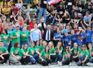 Požeški maturanti proslavili svi zajedno uz glazbu na bivšem Atletskom stadionu