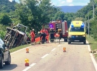U slijetanju kamiona teško ozlijeđen 61-godišnji vozač, a u Požegi sinoć 44-godišnjak napuhao 2,59 promila