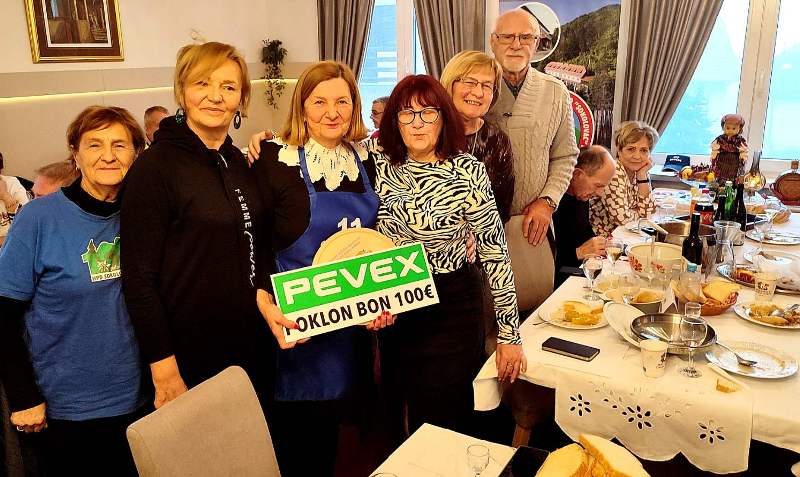 0 02 05 197c948dbbbcd5d69628b5482ecff81e1e3c5a7e5caed235c302a6a7ae7f4cdb cbe4000fa590e171