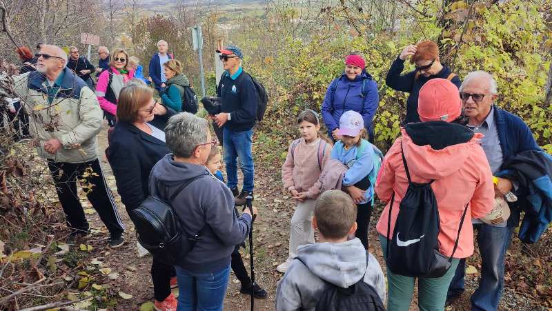 0 02 05 4a711f60a8f68653cd2240b129d7ce3d68a5ef8d026f78aa6121c66643a215b3 70bc0cc9c9467b6b