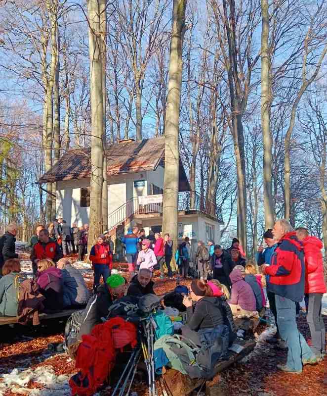 0 02 05 7966203c02c8e7fec31d0abd114bcb3c364dd4baccb9d5e4f5589d06de2aee73 4fb7decaeb9e3bb2