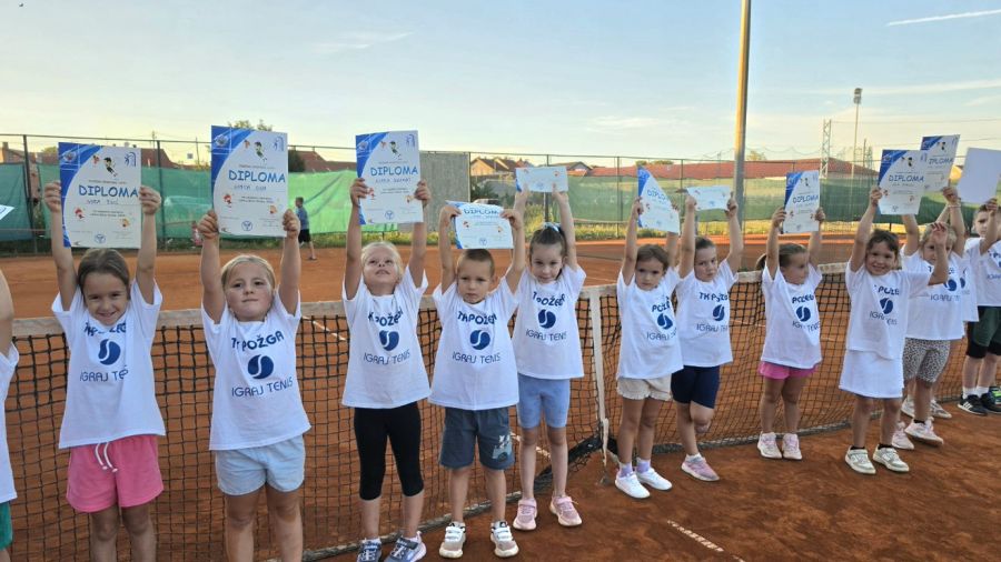 Završena druga ovogodišnja Ljetna škola tenisa: kroz dva ciklusa prošla 72 polaznika