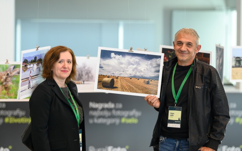 Dejan Adzic s nagrađenom fotografijom