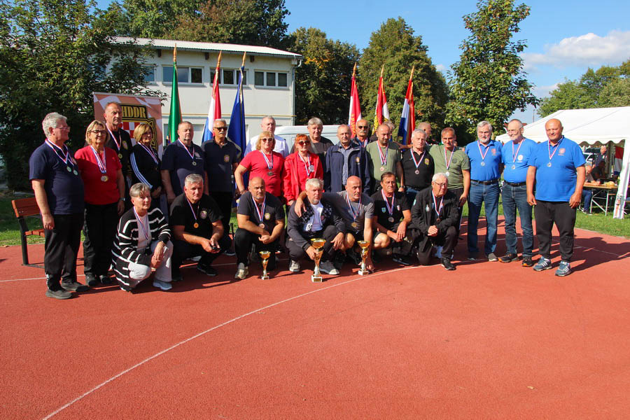 Održan 12. Memorijalni turnir za poginule hrvatske branitelje i proslavljena 32. obljetnica osnutka Udruge hrvatskih dragovoljaca Domovinskog rata – Ogranka Požega