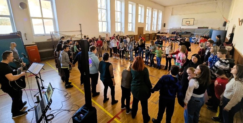 Božićna glazbena radost u OŠ Julija Kempfa za učenike posebnih obrazovnih odjela