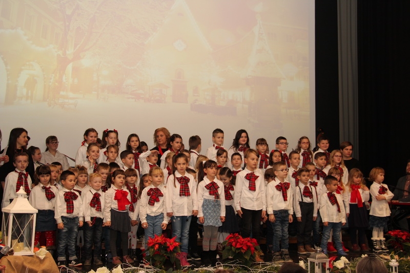 Dječji koncert „Za moju obitelj“ napunio dvoranu