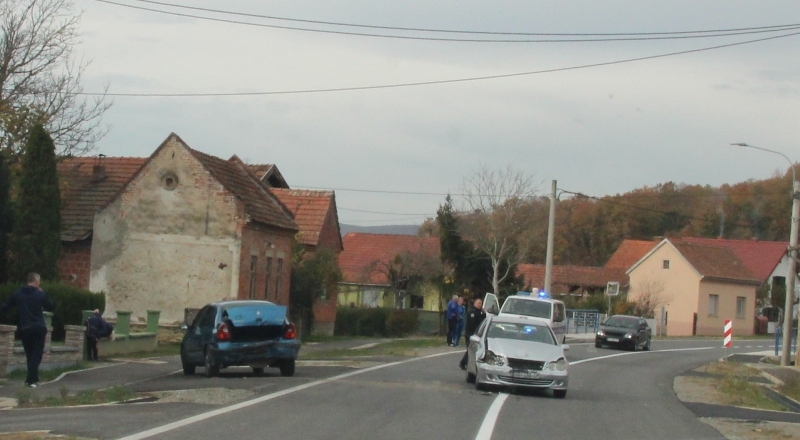 Došlo je do prometne nesreće između dva osobna automobila u Frkljevcima