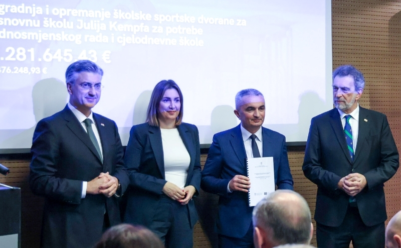 Gradonačelniku Požege Miličeviću ugovor za novu Sportsku dvoranu u Požegi a županici Jozić za dvije dvorane uz područne škole