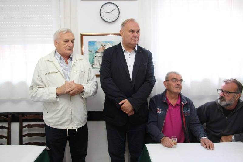 Gradske vedute Požege i pejzaže sunčane Požeštine slikalo 25 umjetnika na koloniji