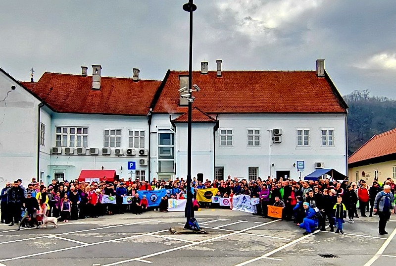 HPD "Gojzerica" organizirala obiteljski izlet Požeškom gorom uz Dan grada Požega