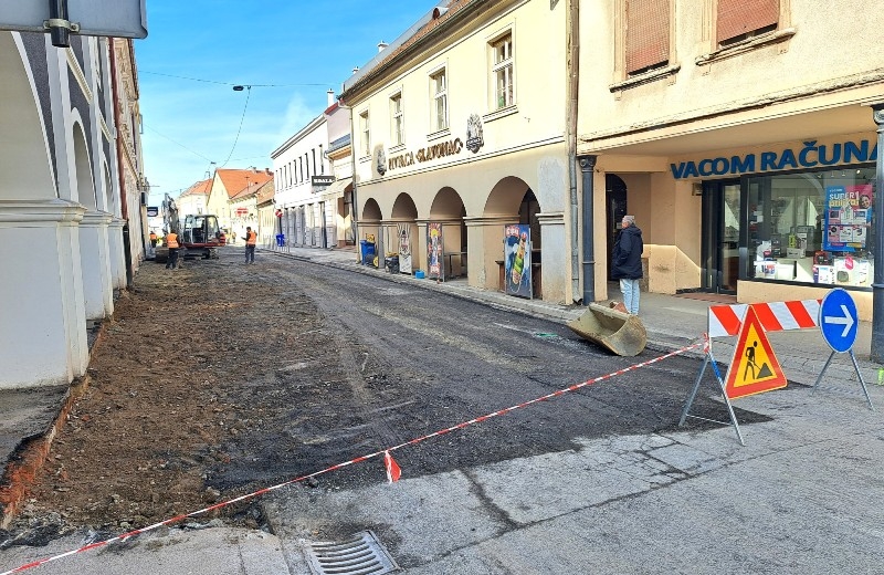 Intenzivirano uređenje križanja sa kružnim tokom Sokolove i Ulice Matice hrvatske u Požegi