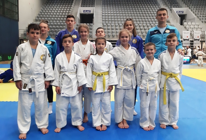 Judo klub "Slavonac" iz Čaglina na turniru u  Osijeku osvojio čak 13 medalja