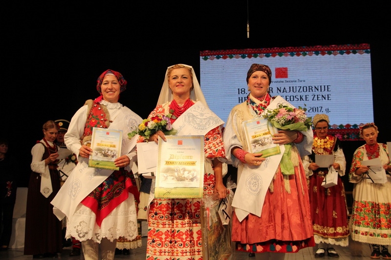 Kandidatkinja požeške županije Anita Nekić prva pratilja najuzornije seoske žene