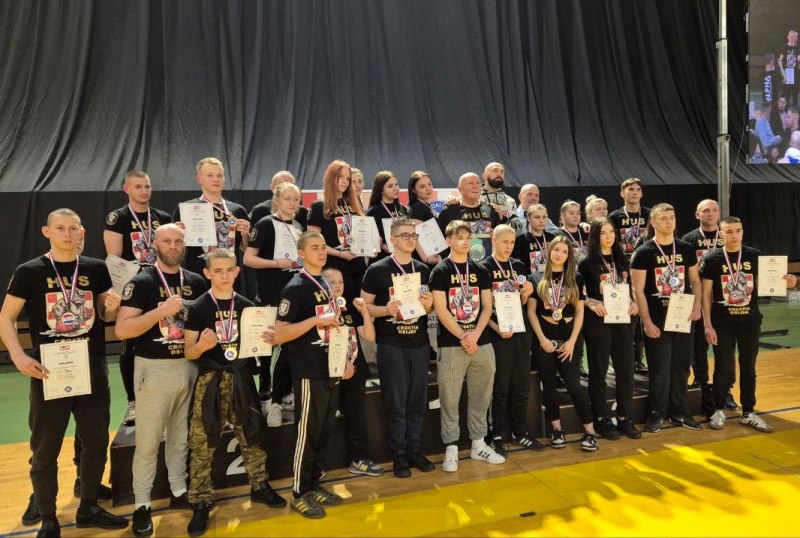 Kickboxing klub "Borac" Požega nastupio na dva paralelna Prvenstva Hrvatske - Romanik i Kraljević prvaci!