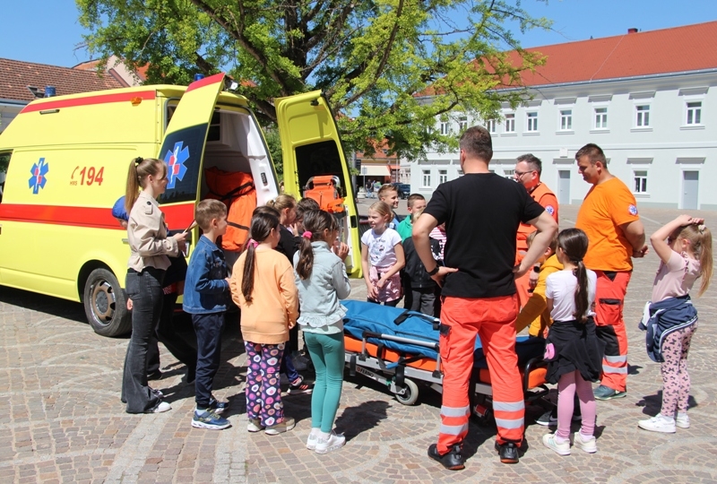Nacionalni dan Hitne medicinske pomoći obilježili edukacijama o hitnim postupcima u spašavanju života