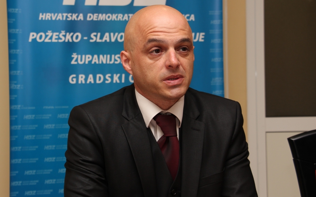 Najmlađi predsjednik HDZ-a grada Požege ima i stavove mladih ljudi
