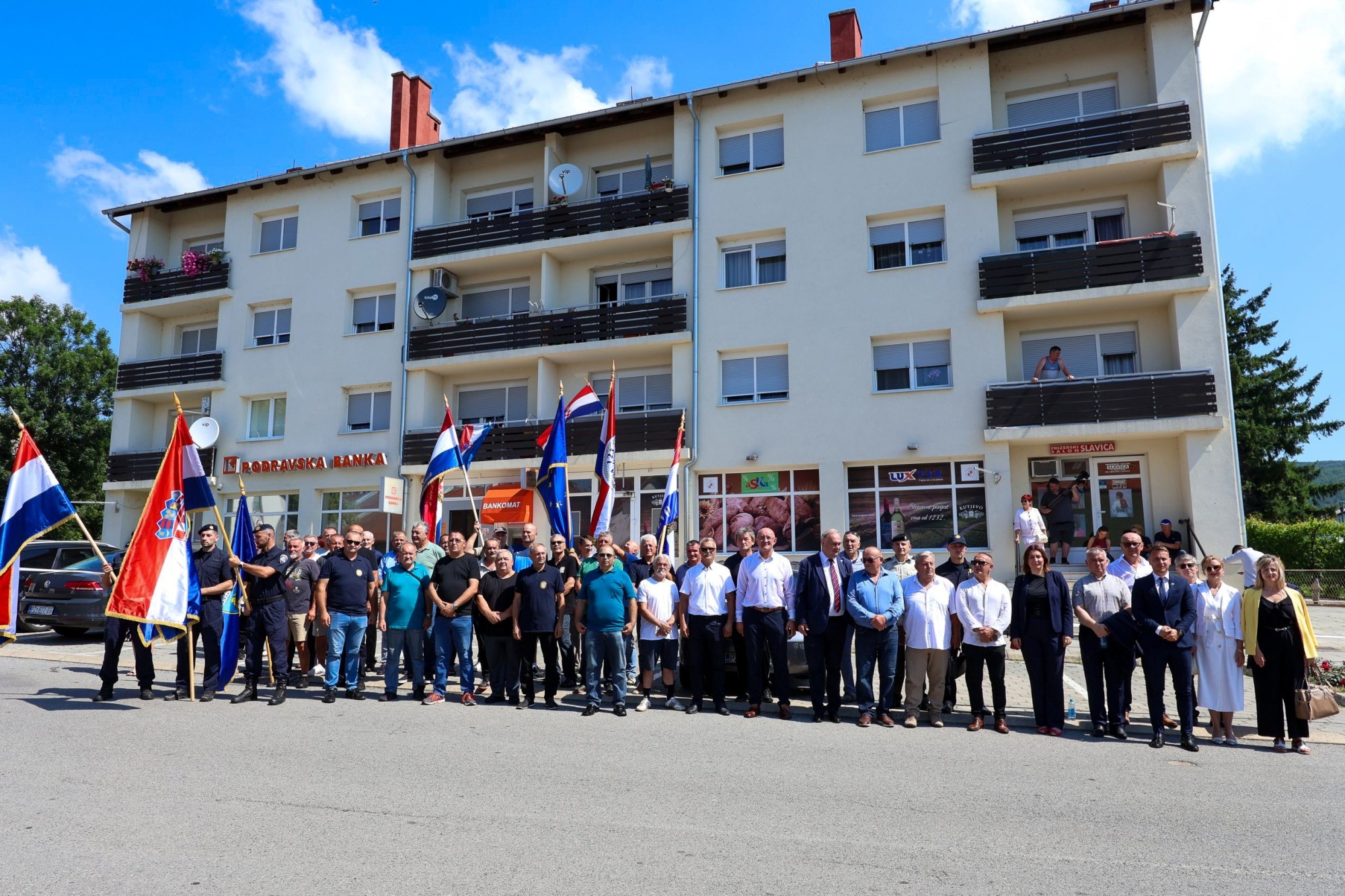 Obilježen 2. Dan branitelja Grada Kutjeva - svečani mimohod ulicama Kutjeva i taktičko-tehnički zbor Gardijske oklopne brigade HV