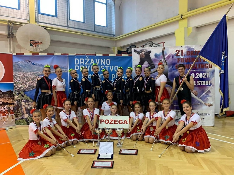 Odlični rezultati naših mažoretkinja i twirling kluba na Državnom prvenstvu