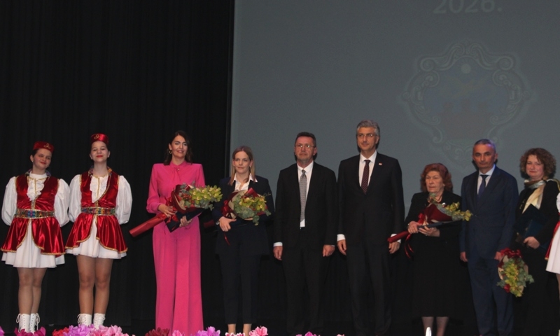 Održana Svečana sjednica Gradskog vijeća Požega uz Dan grada i Grgurevo te uručene nagrade zaslužnim pojedincima i ustanovi