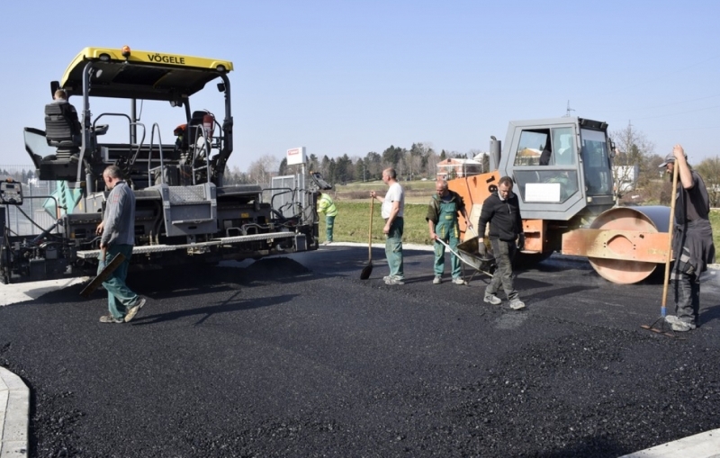 Odvojak Industrijske ulice do Reciklažnog dvorišta i pogona Komunalca konačno dobio asfalt