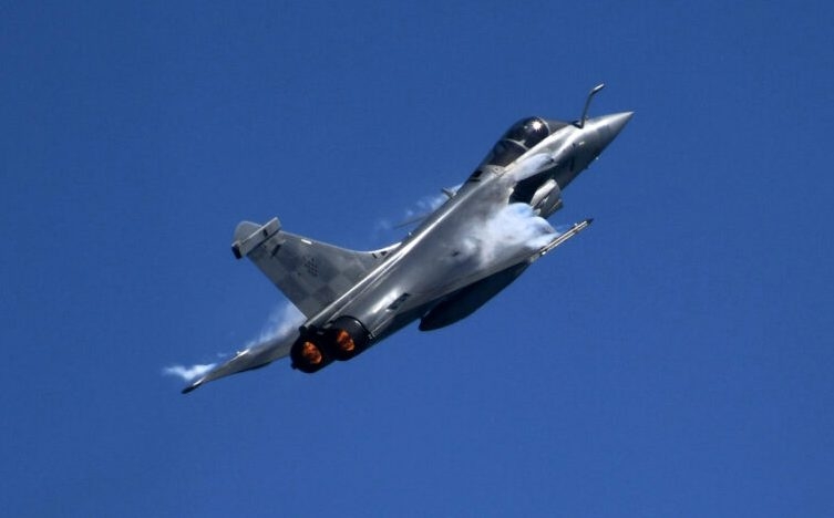 Piloti Rafala o noćnim letovima od ponedjeljka - Kada čujete zvuk naših motora, to vam Vitezovi šalju poruku sigurnosti
