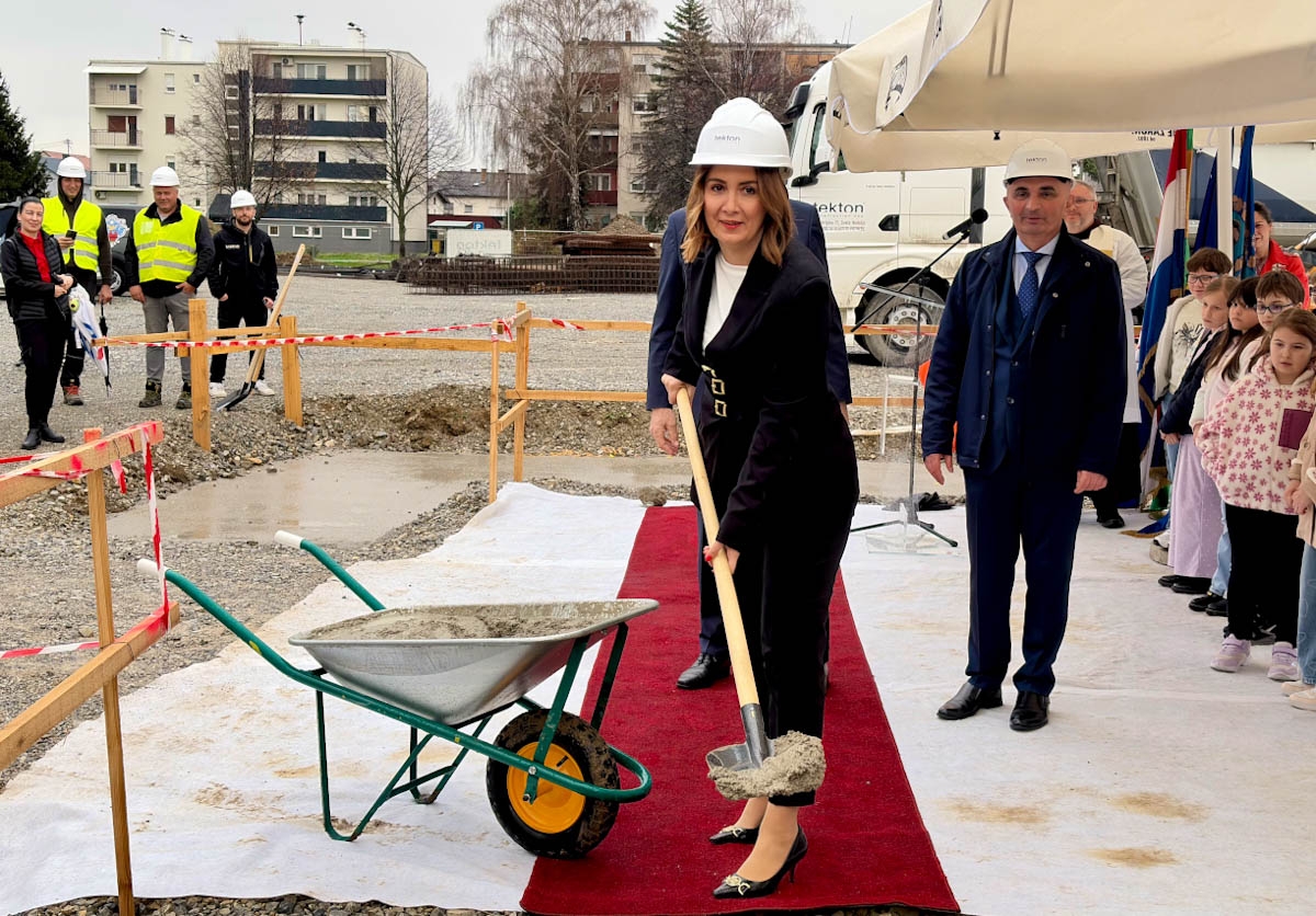 Povodom Dana grada Požege svečano položen kamen temeljac za novu osnovnu školu u Babinom viru
