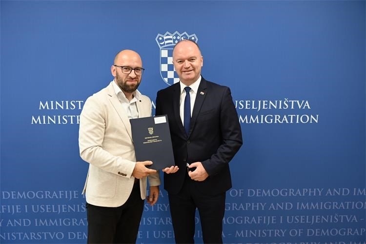 Projekt "Maslačak za povratak" donosi gotovo 50.000 eura za obnovu pakračkog vrtića