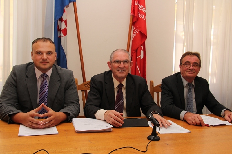 SDP-u sporno slabo izvršenje proračuna za gospodarstvo i poljoprivredu i pristup brodskom odlagalištu otpada
