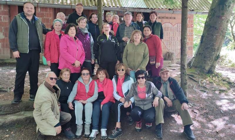 Sunce, osmijesi i planinarski duh članova HPD "Sokolovac" na "Mladom Uskrsu na Trišnjici"