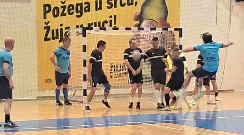 U 17. kolu MNLV Požega pobjede ostvarile ekipe HVIDR-e, Alabame Caffe bara Zen, Kelvina i Viševice gradnje