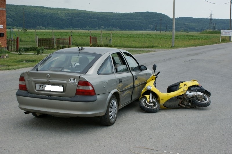 U Pleternici sudar "skutera" i "Vectre"