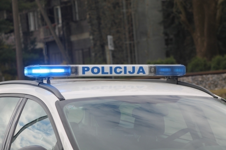 U posljednja 24 sata zabilježene dvije prometne nesreće i obadva vozača pobjegla s mjesta prometne nesreće