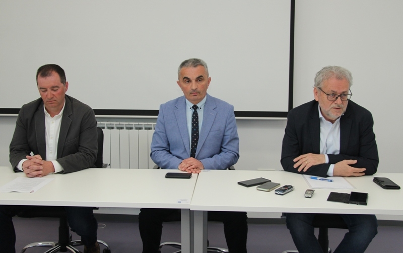 Udruga Zlatne žice Slavonije otvorila Natječaj za nove pjesme Festivala 2026. godine i najavila sadržaj 4 festivalske večeri