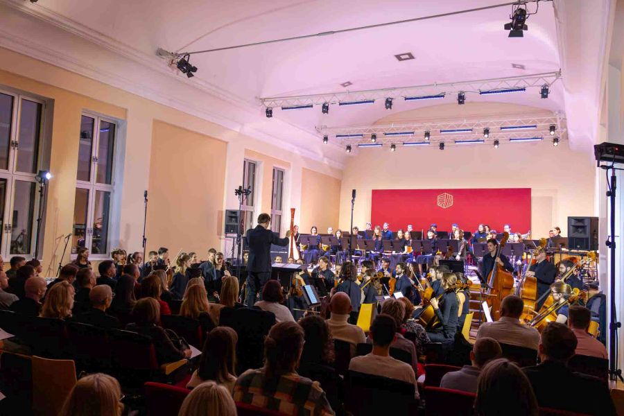 Simfonijski orkestar Muzičke akademije u Zagrebu oduševio publiku u Glazbenoj školi Požega