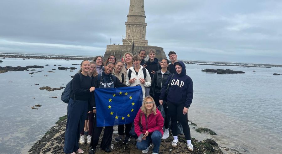 Učenici Ekonomske škole Požega sudjelovali u Erasmus+ mobilnostima u Francuskoj i Poljskoj
