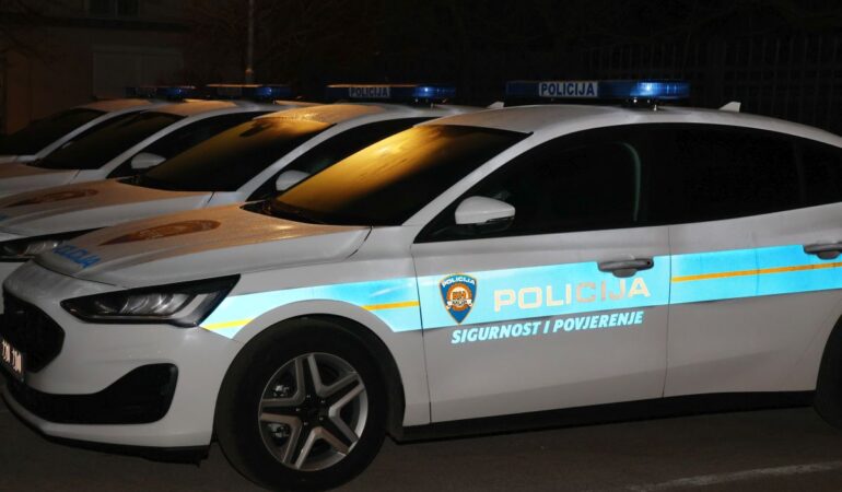 Narušavao javni red i mir: Na terasi kafića verbalno napao ženu