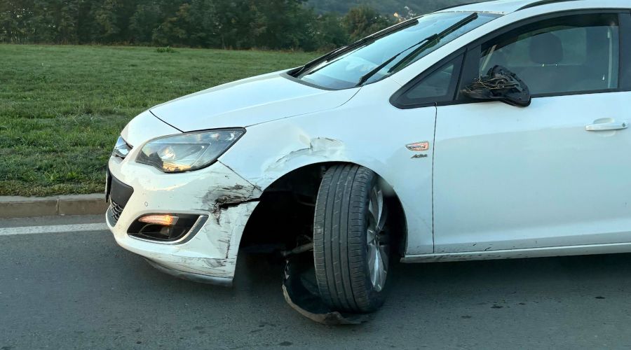 U zoru kod bolnice pod utjecajem alkohola skrivio prometnu nesreću