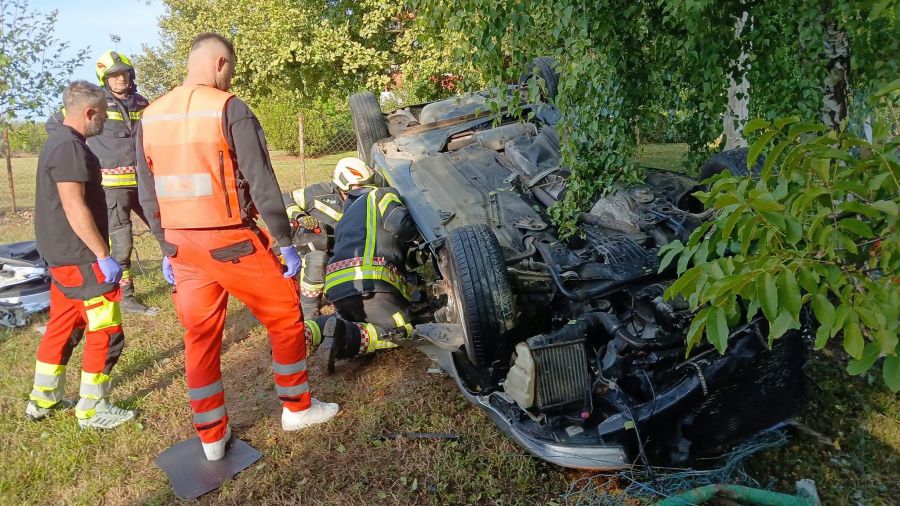 U Mihaljevcima smrtno stradao 70-godišnji vozač