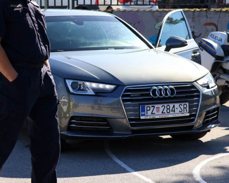 Maloljetnik upravljao neregistriranim i neosiguranim motociklom
