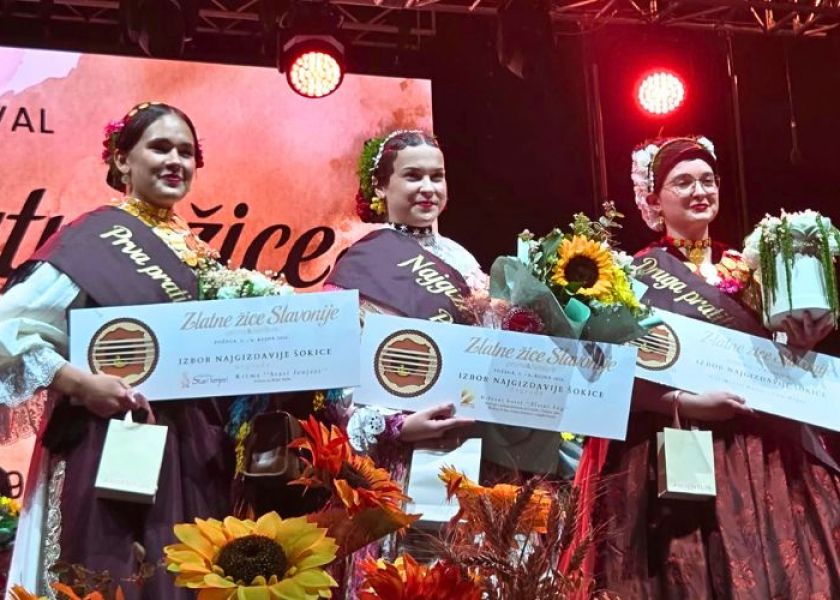 Hana Ćelepirović iz Davora najgizdavija Šokica, 57. Zlatne žice Slavonije završile u znaku folklora i uspješnog novog izdanja