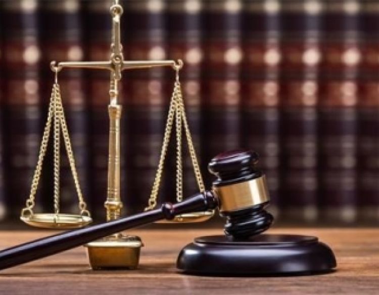 Za vrijeme Uskrsnih blagdana 22-godišnjaku netko oštetio parkirani automobil i pobjegao