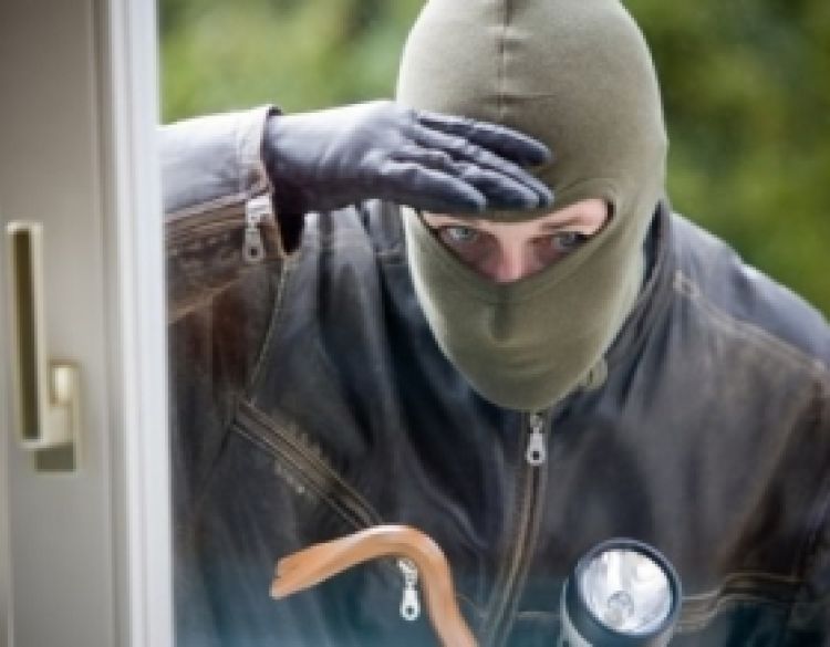 Za vikend na području Kutjeva provaljeno u obiteljsku kuću 33-godišnjaka i otuđenje raznih predmeta