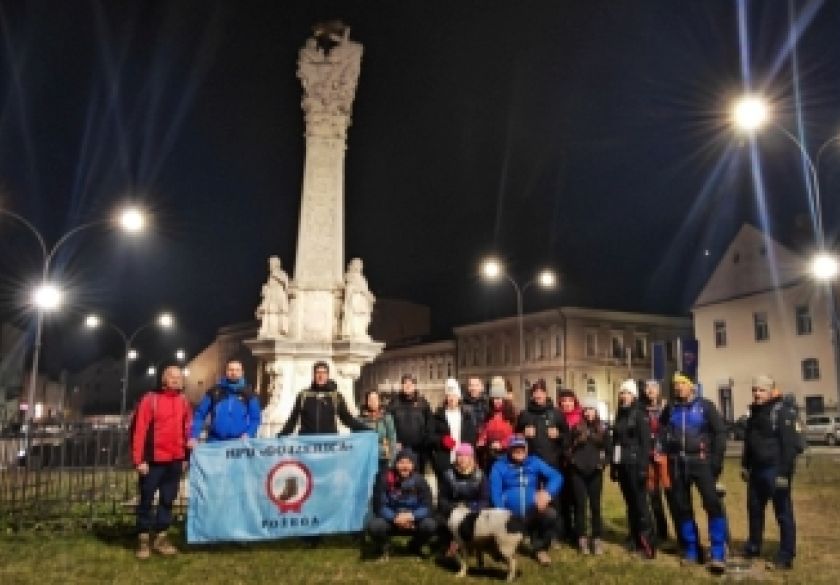 Noćni izlet na Požešku goru planinara HPD Gojzerica Požega - od Požeške Koprivnice Požeškom gorom do Požege