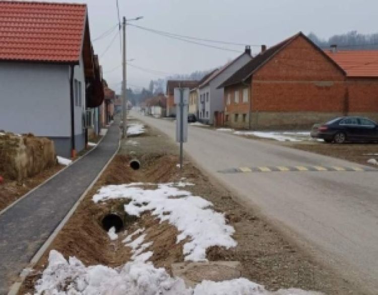 Završena izgradnja pješačke staze dužine 585 metara u ulici Stari Brestovac u općini Brestovac