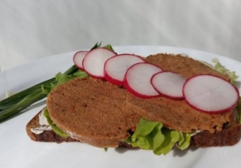 Prijatelji životinja pozivaju na uskrsne blagdane uz tradicionalna jela u veganskoj verziji Veganski Uskrs - Tradicija na biljni način