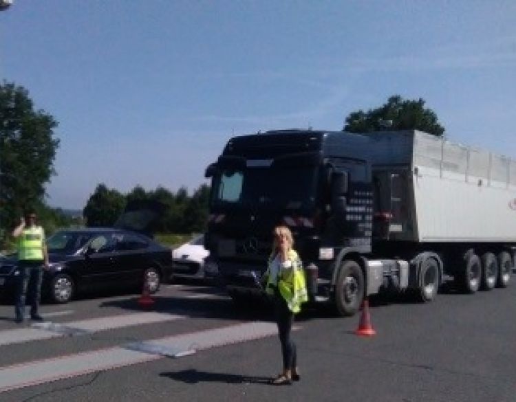 Proveden nadzor teretnih vozila u Ferovcu – utvrđena tri prekršaja prekoračenja dopuštene mase