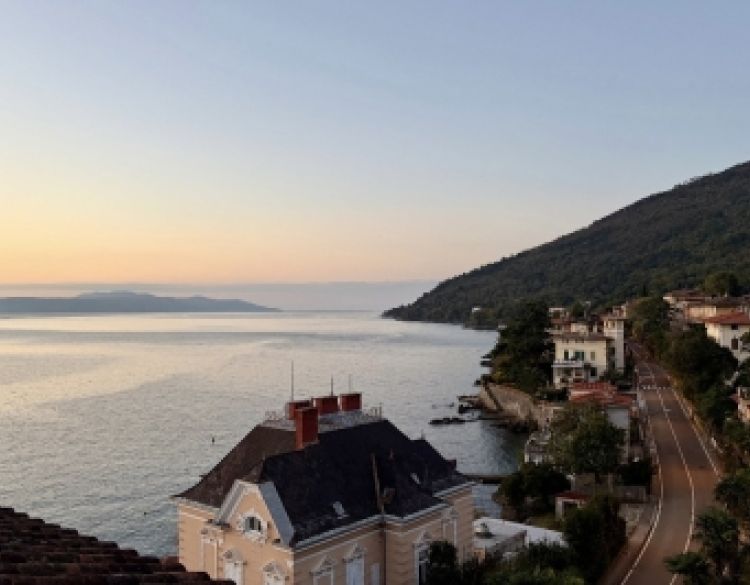 Uplatila najam, ostala bez odmora na moru: 24-godišnjakinja ostala bez novca za lažni najam apartmana