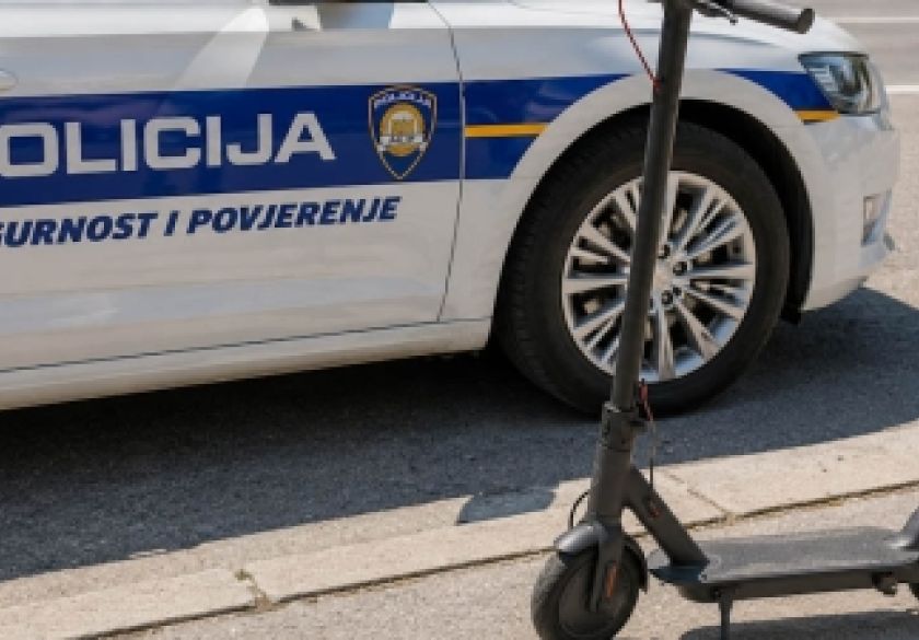 Pijan vozio električni romobil, policija mu oduzela vozilo
